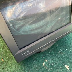 Viewsonic Professional series PF775b CRT 17@ Monitor