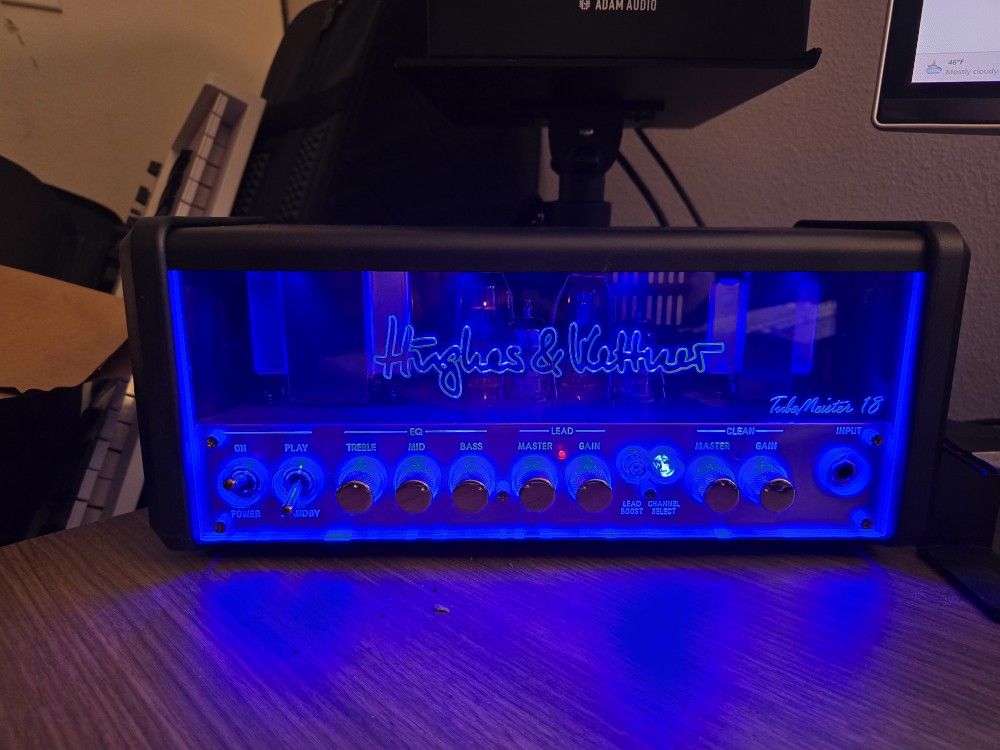 Hughes And Kettner Tubemeister 18 Tube Amp