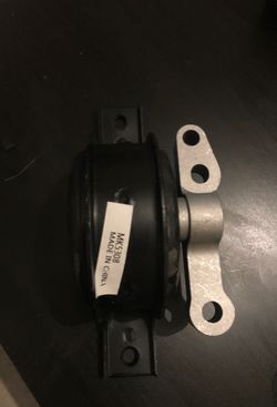 Motorking Mk5308 front Engine Mount