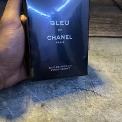 Bleu de Chanel Eau De Parfum