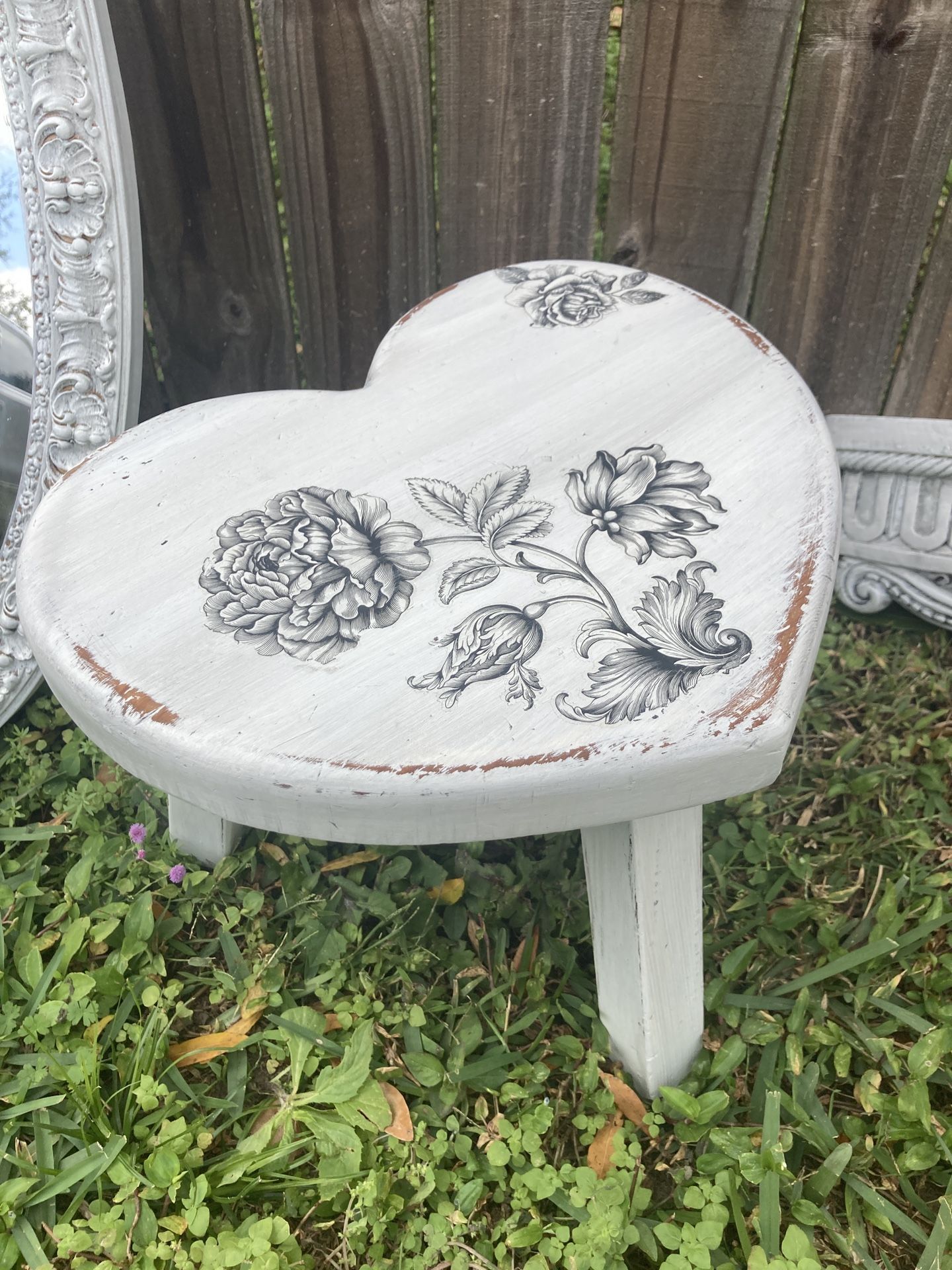 Cute Small Stool