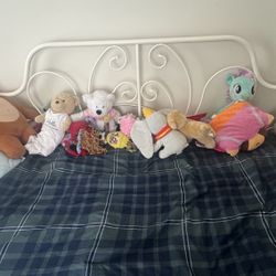 Girls Day Bed With Trundle