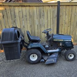 Craftsman Riding Lawn Mower