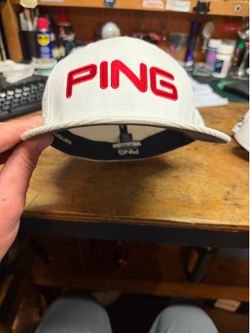 PING Golf hat red & white