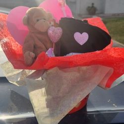 New Valentine Gift Baskets