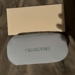 Swarovski Mother’s Day Blue Pouch