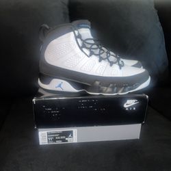 Jordan 9 Retro University Blue