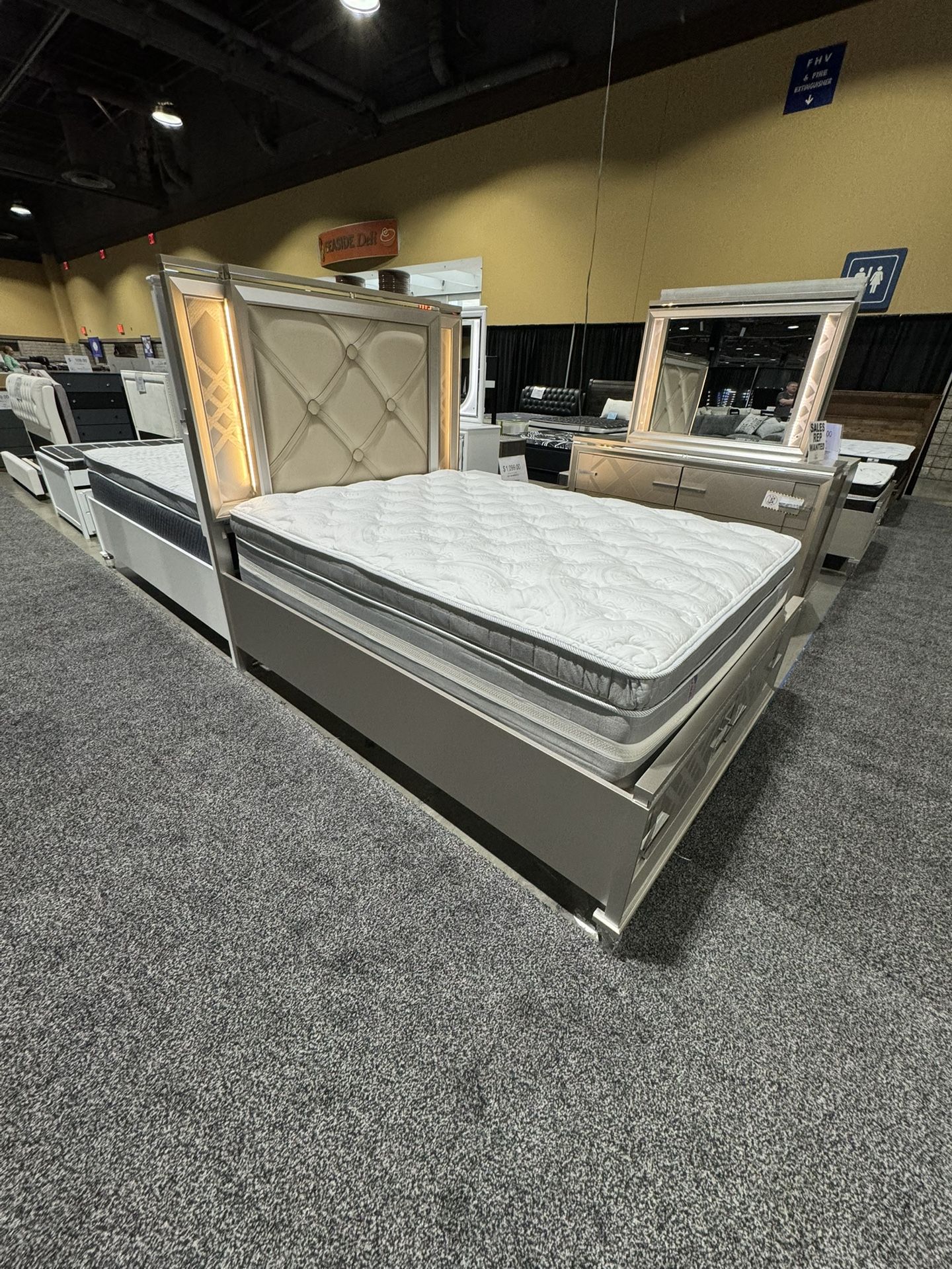Bedroom , Bed , Bedframe, Bedroom Sets, LED Lights