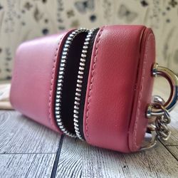 Small Leather Case Zipper And Key Chain Fenty Beauty By Rihanna