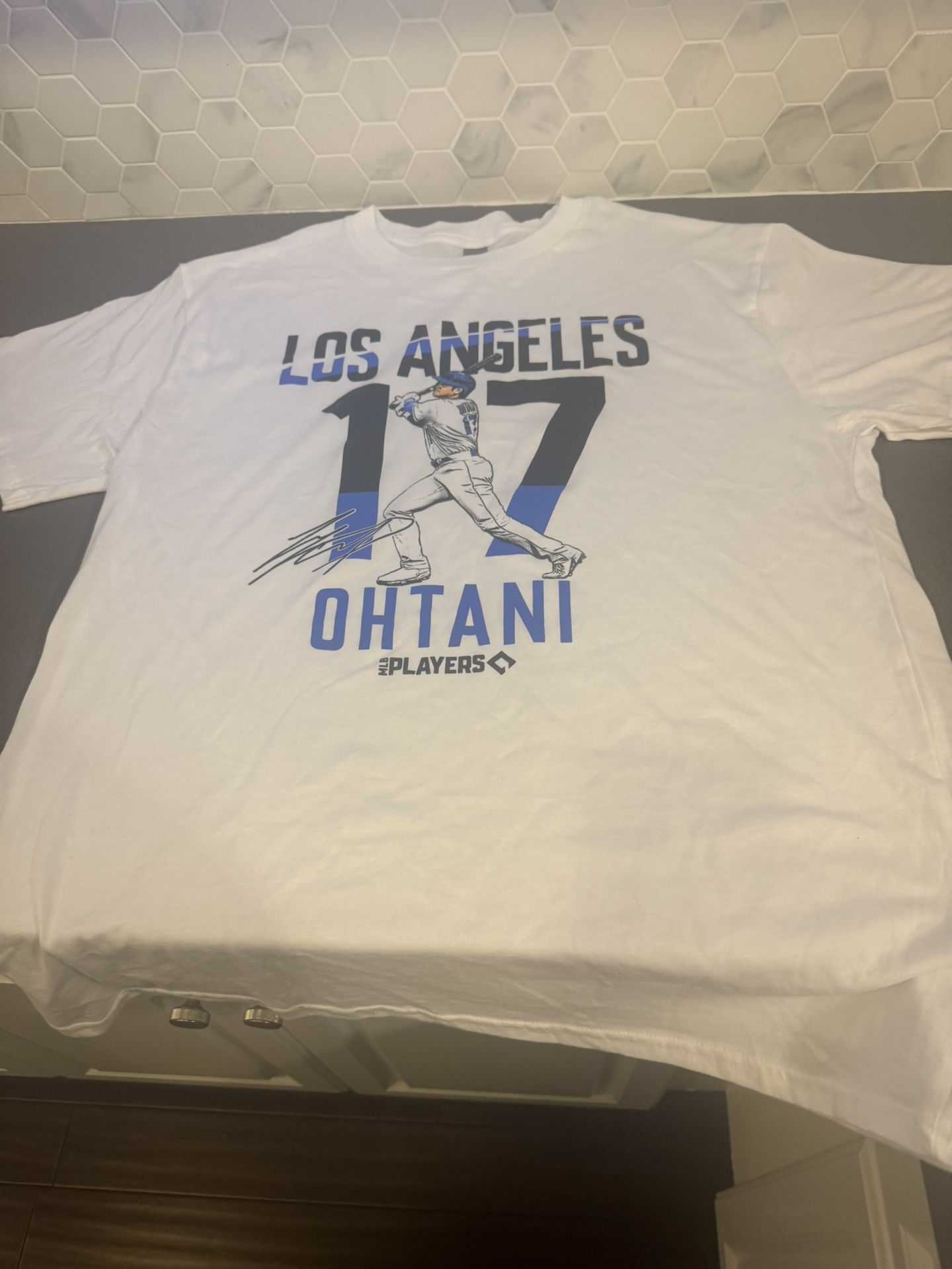 Shohei Ohtani T-Shirt - Medium