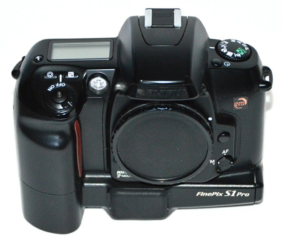 Fuji S1 Pro digital camera