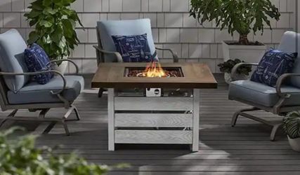 Summerfield steel fire pit ( New in box )
