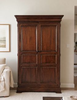 Thomasville Cinnamon Hill Armoire- Perfect Condition