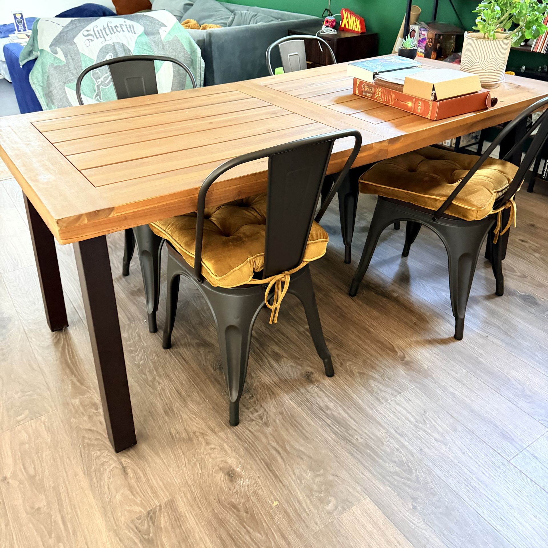 Patio/Dinning Set (5pc)