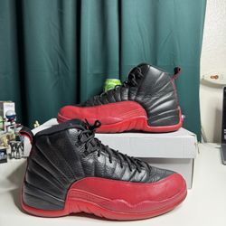 2016 Jordan 12 Retro Flu Game Men’s 9 Used 