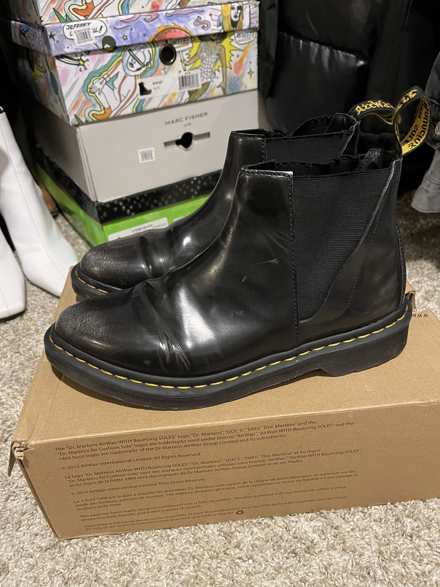 Dr. Martens Bianca Chelsea Boot for Sale Houston, TX - OfferUp