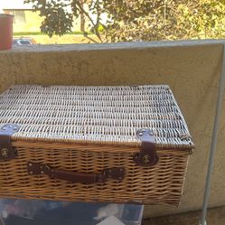 picnic Baskets set