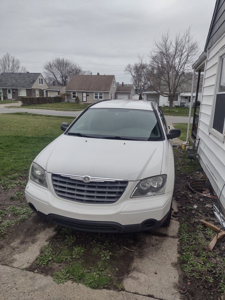 2005 Chrysler Pacifica