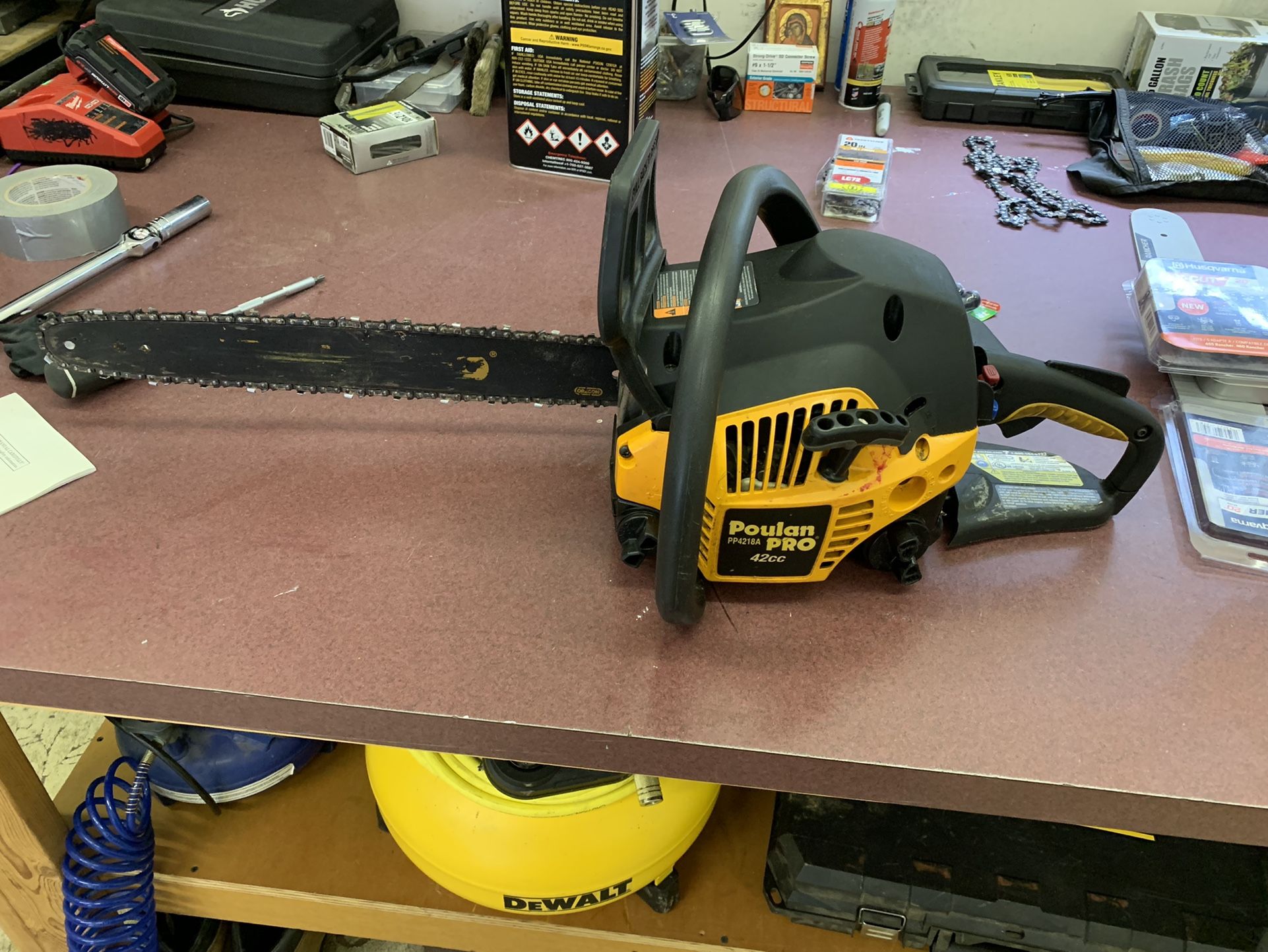 Poulan Pro 4218A Chain Saw
