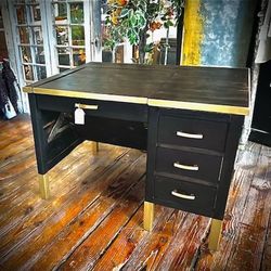 Refurbished typewriter Desk 