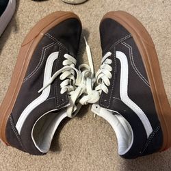 Men’s/Women’s Vans
