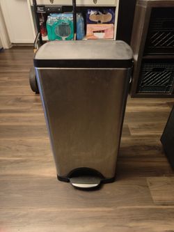 Simple Human SS TrashCan