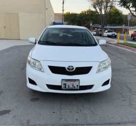 2010 Toyota Corolla LE