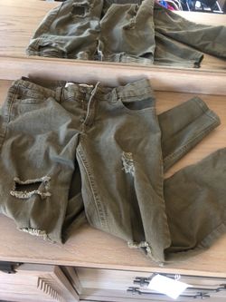 Women’s size 7 jeans from susys kloset