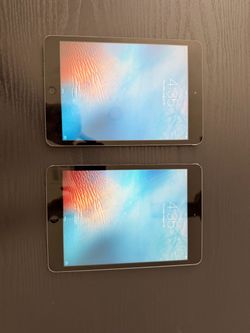 Apple iPad Mini Lot of 2