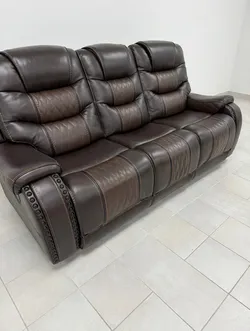 Brown Leather Reclining Sofa & Loveseat Set