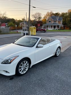 2011 Infiniti G37