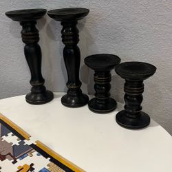 4 Candle Holders 