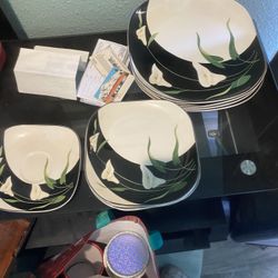 Set Of Plates