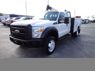 2011 Ford F450 FINANCE IF NEEDED!!!!! A/C AUTOMATIC TRANS. AM-FM RADIO. V10 GAS ENGINE 4X4. SUPER CAB. 11FT READING UTILTY TRUCK BED WITH CARNE. PO