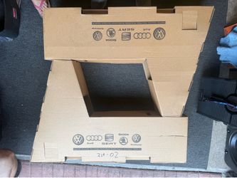 VW OEM MK5 R32/GTI/GOLF/JETTA FENDERS(PAIR)
