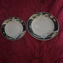 Fairfield China Plates 