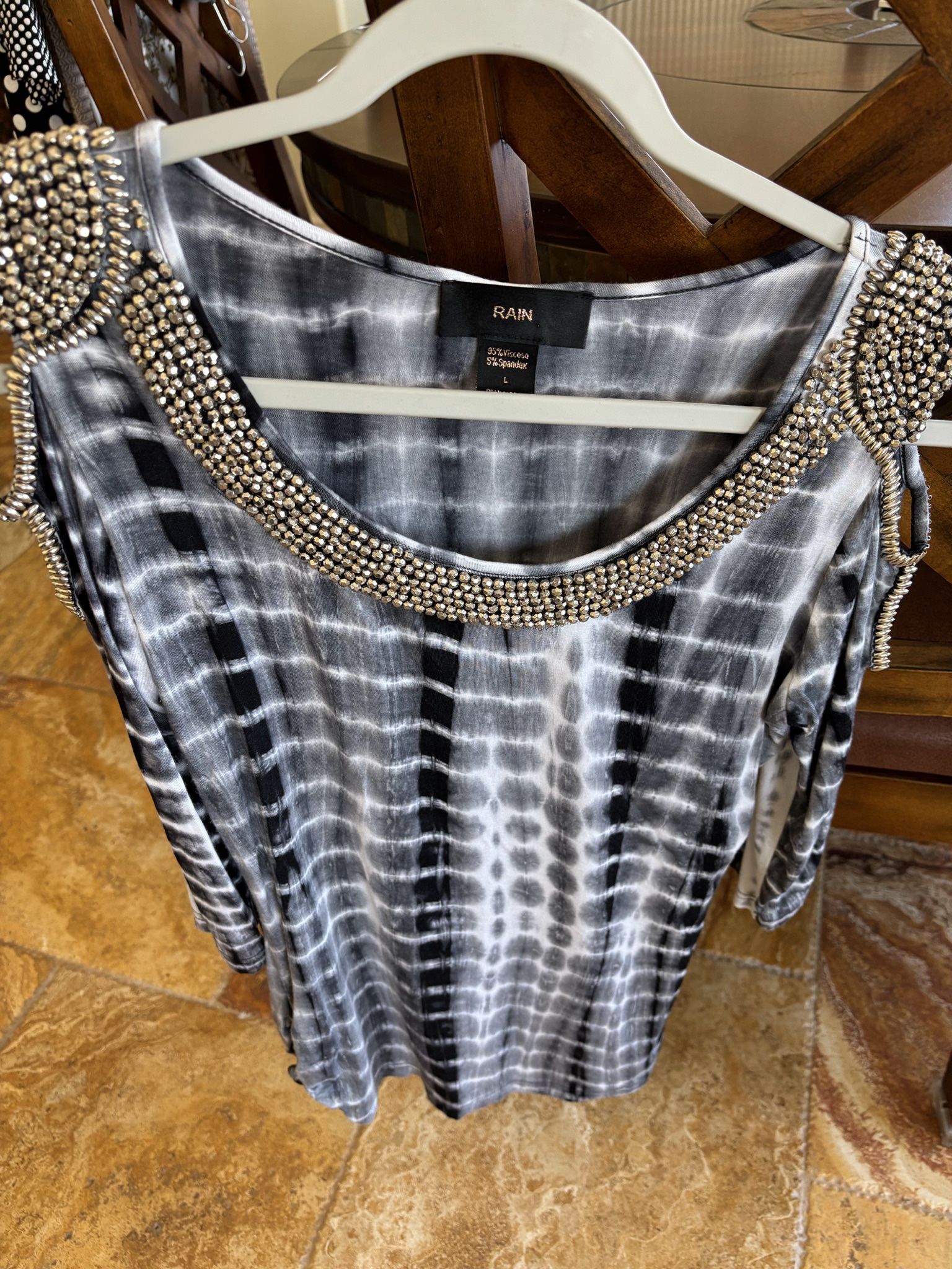 Woman’s Blouse “Rain” Size LG Gently Used