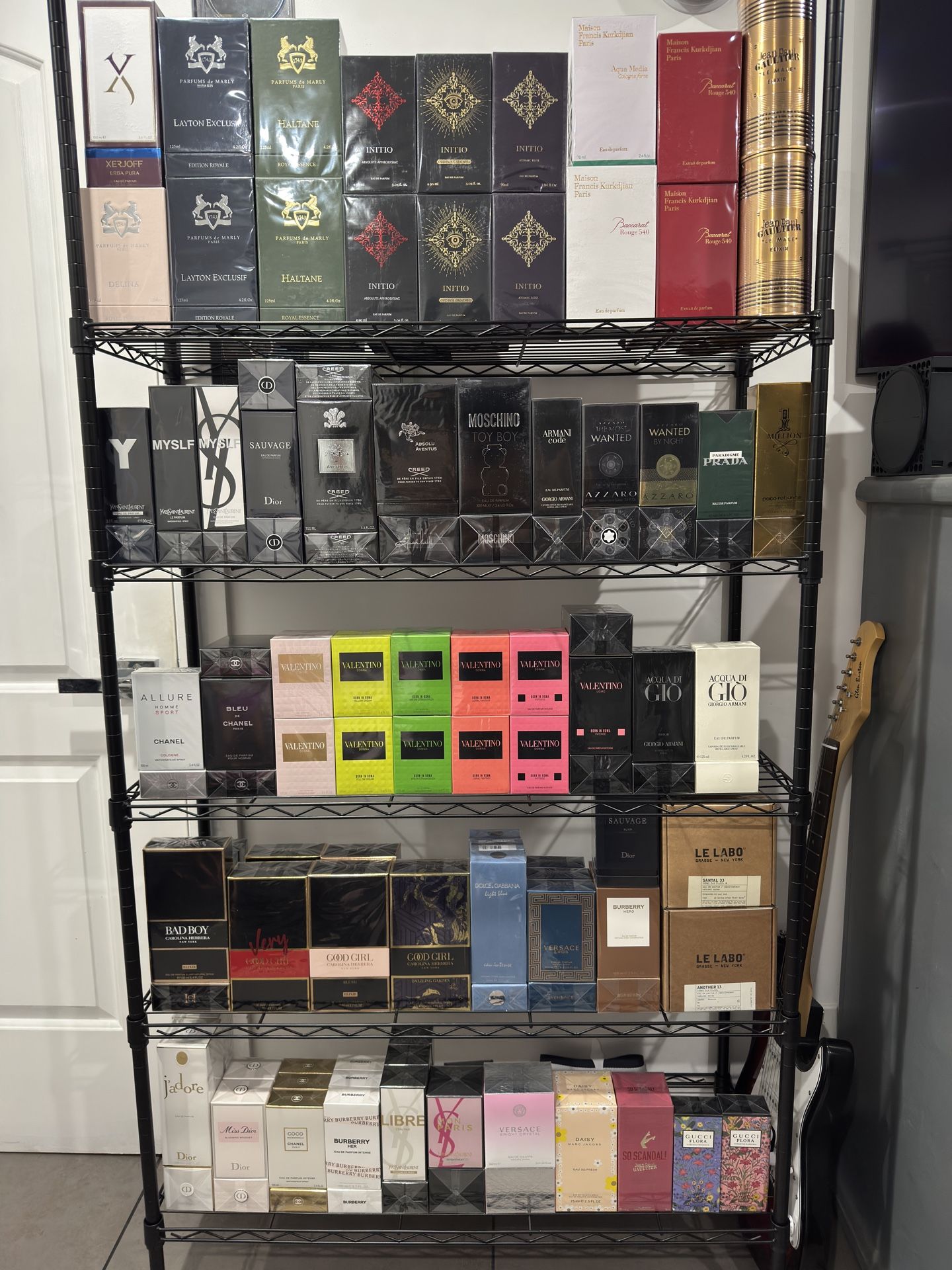 Colognes & Perfumes