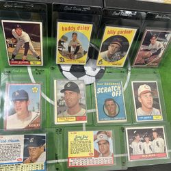 vintage baseball cards 1950s and 1960s