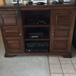 Tv stand