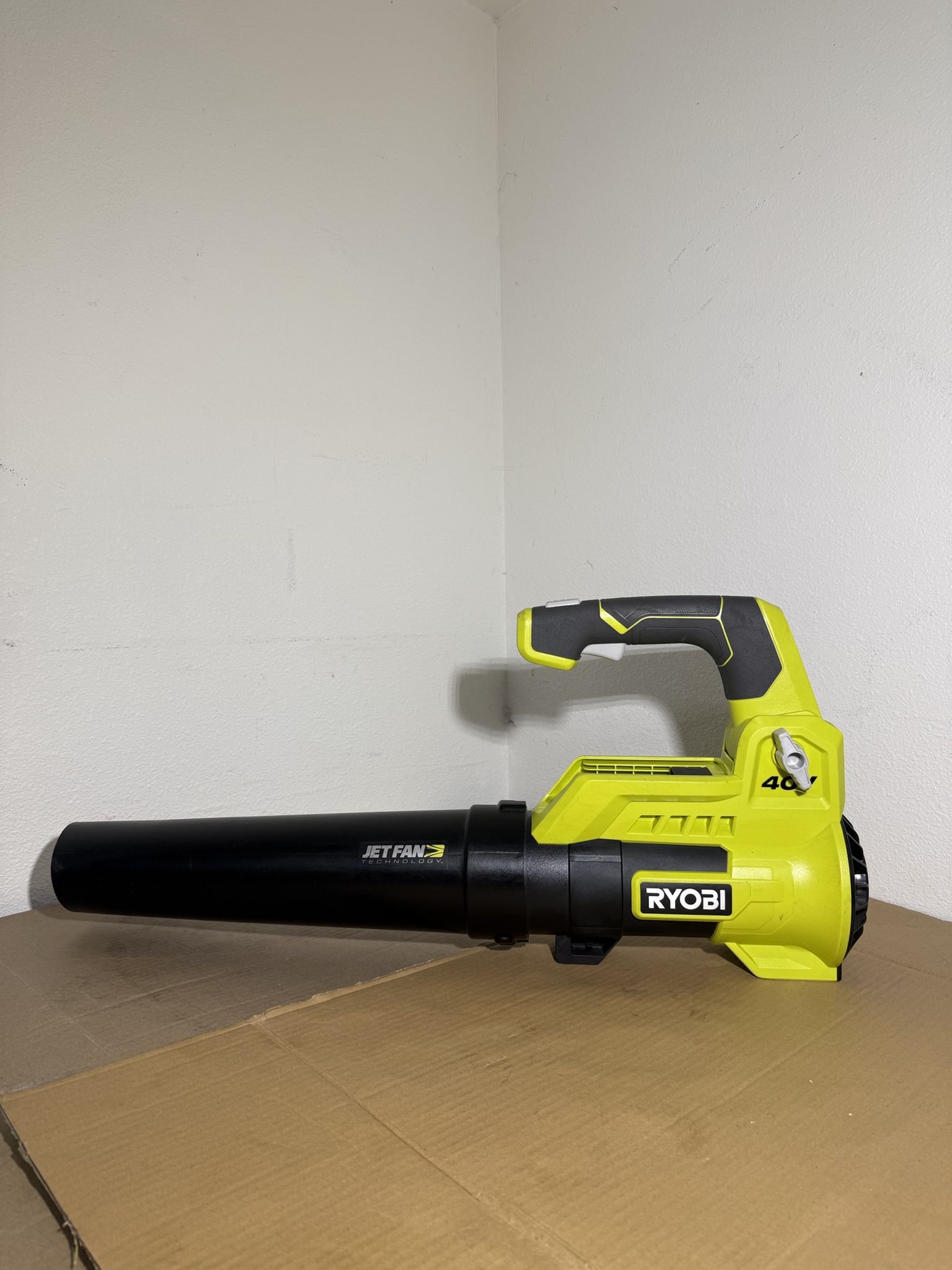 RYOBI 40V 120 MPH 450 CFM Cordless Battery Variable-Speed Jet-Fan Blower (Tool-Only)