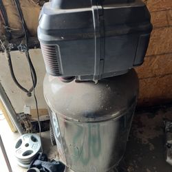 Husky 30 Gallons Air Compressor 