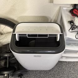 BLACK+DECKER 10000 BTU Air Conditioner AC