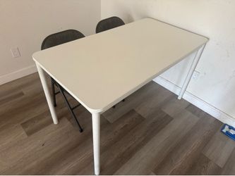 Modern White Dining Table - Clean Design, Stylish & Functional