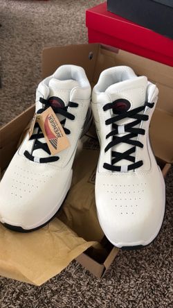 Avenger steel toe mens shoe