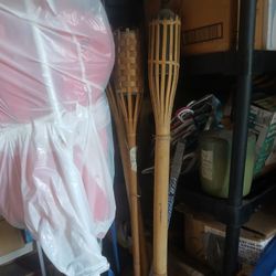 3 Tiki Torches