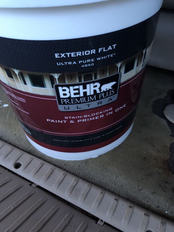 Exterior paint 5 gallon bucket’s ultra pure white exterior