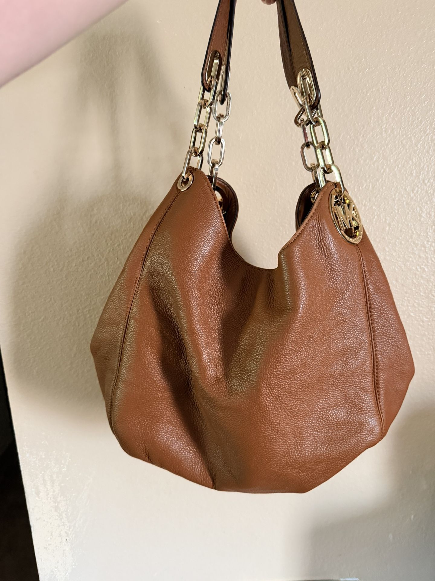 Leather Michael Kors Purse Excellent Condition