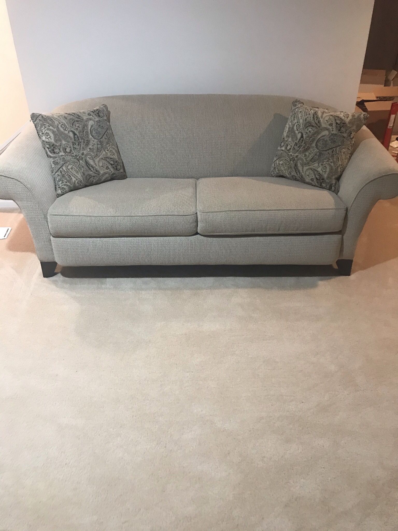 Beautiful & Stylish Couch