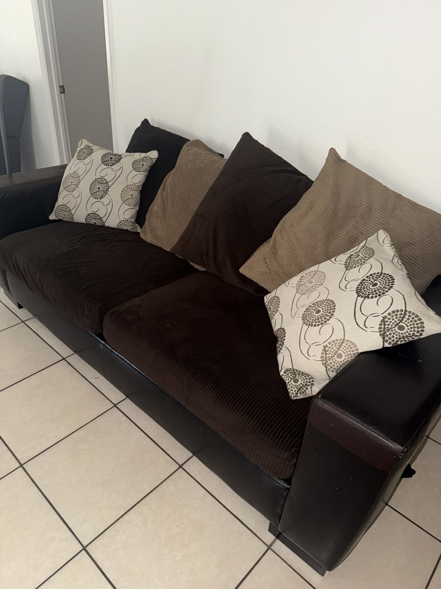 Free Couches